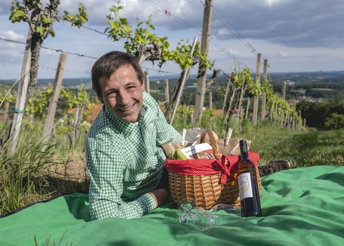 Picnic at the Posch Winery | Rene Strasser | © Oststeiermark Tourismus, Rene Strasser