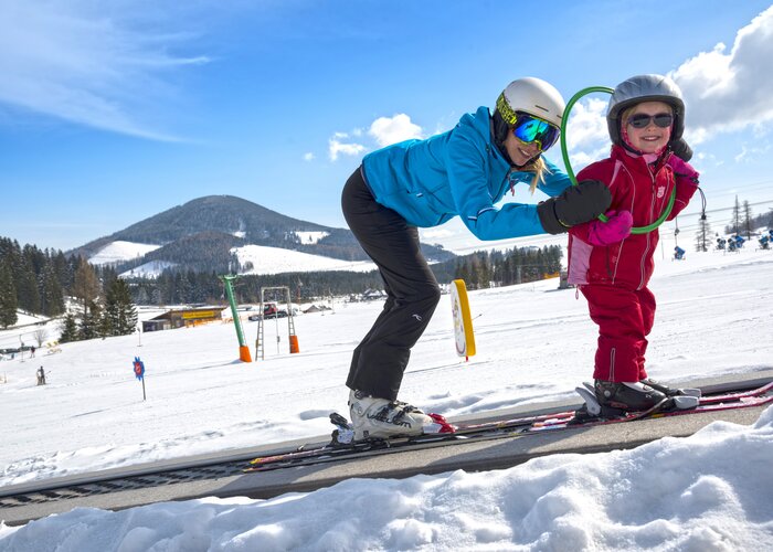 Skifahren mit der ganzen Familie bei den Teichalmliften in der Oststeiermark | Bernhard Bergmann | © Oststeiermark Tourismus, Bernhard Bergmann