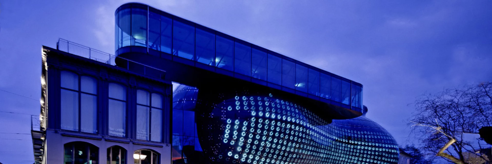 Kunsthaus Graz | © Universalmuseum Joanneum | Eduardo Martinez Kunsthaus Graz | © Universalmuseum Joanneum | Eduardo Martinez