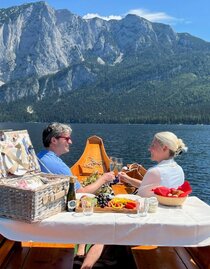 Plätten Breakfast, Altaussee, Trisselwand | © Altaussee Schifffahrt | Altaussee Schifffahrt | © Altaussee Schifffahrt