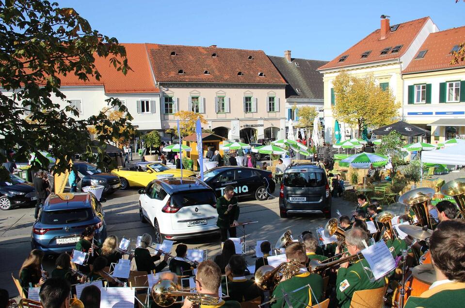 Herbstfest_Hauptplatz_Oststeiermark | © Tourismusverband Oststeiermark
