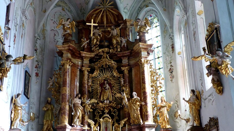 Frauenkirche_Altar_Oststeiermark