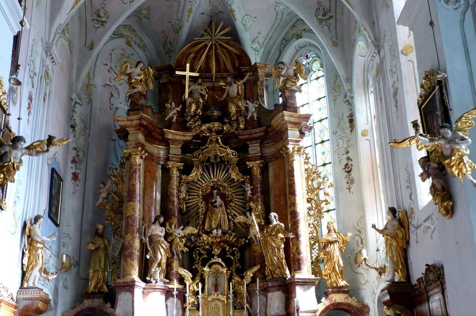 Frauenkirche_Altar_Oststeiermark
