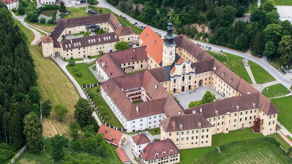 Stift Rein von oben | © Region Graz - Harry Schiffer