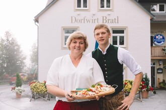 Dorfwirt Bratl_Team_Oststeiermark | © Dorfwirt Bratl
