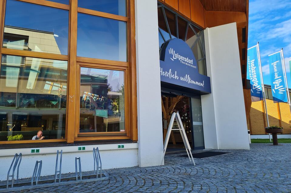 E-Bike charging station Therme Loipersdorf - Impression #1 | © Thermen- & Vulkanland