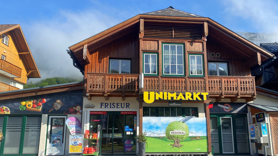 Friseur Kamm und Schere Eingang | © Bettina Scheck
