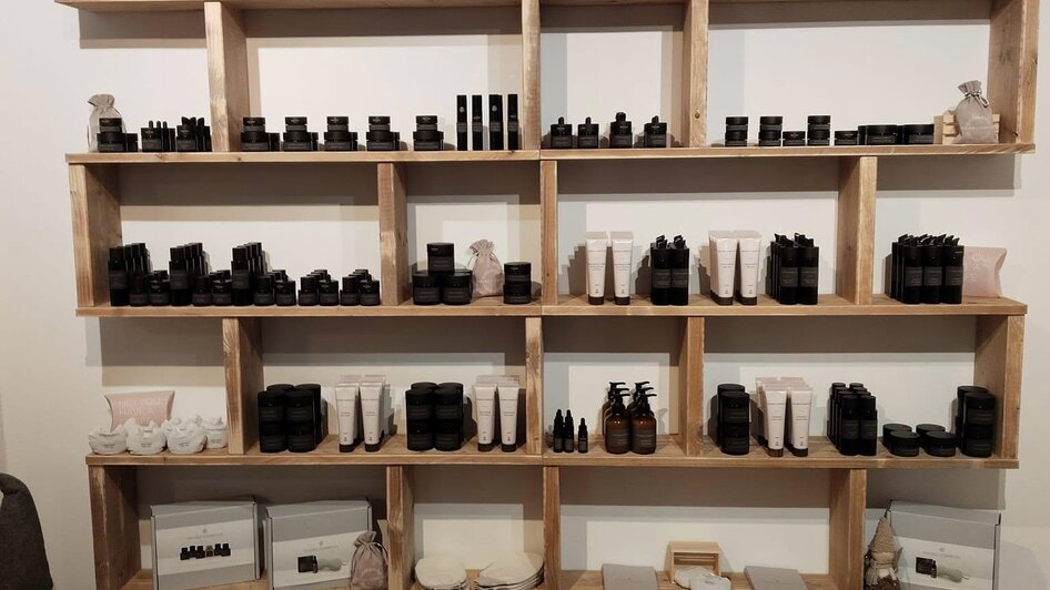 Produktpalette_Fußpflege Studio | © Verena Schmid