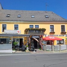 Guest garden at the Schwarzer Adler restaurant | © Hotel Schwarzer Adler