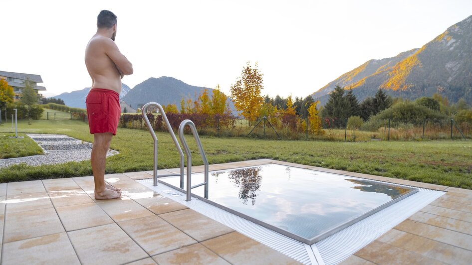 Oktober outdoor pool NVR ©Thomas Lahnsteiner-2