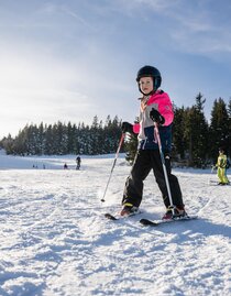 children at skiing_Eastern Styria | © Tourismusverband Oststeiermark | Klaus Ranger | © Tourismusverband Oststeiermark