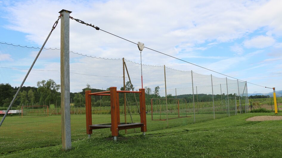 Rutsche_Spielplatz Ebersdorf_Oststeiermark | © Tourismusverband Oststeiermark