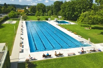 Wellenbad_Sportbecken_Oststeiermark | © Stadtgemeinde Gleisdorf_Tourismusverband Oststeiermark
