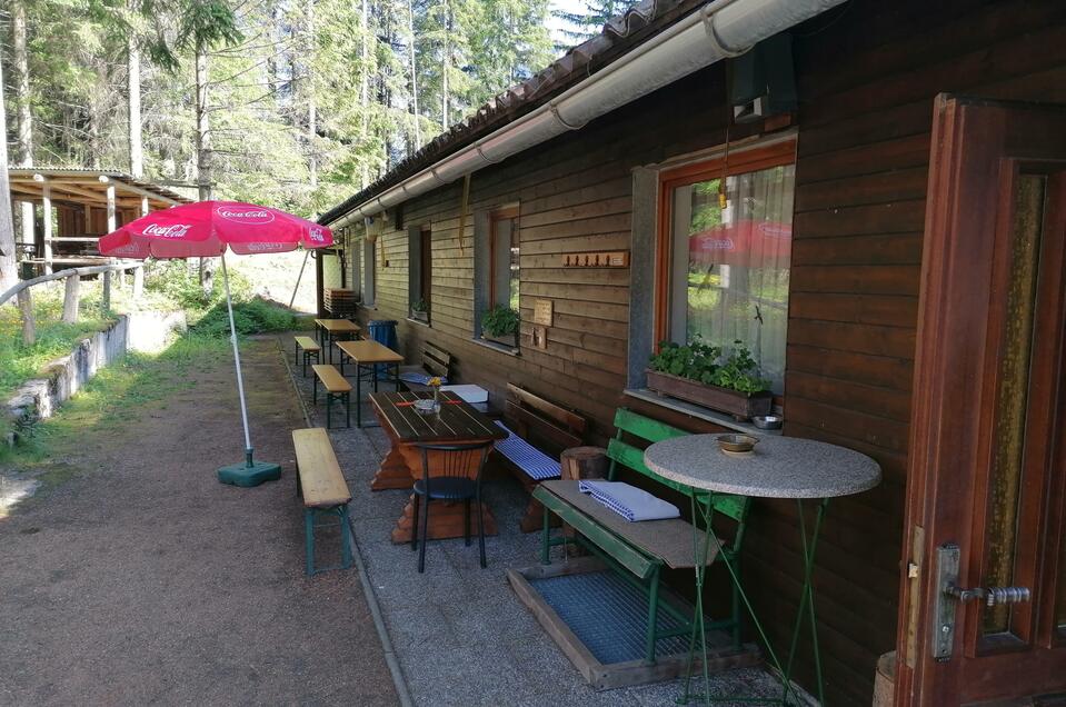 Gastgarten im Wald | © Gasthaus Fuchsbau Gasthaus Fuchsbau - Impression #1 | © Gasthaus Fuchsbau