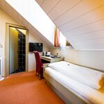 Photo of Single room, shower, toilet, standard | © Hotel Hubertushof