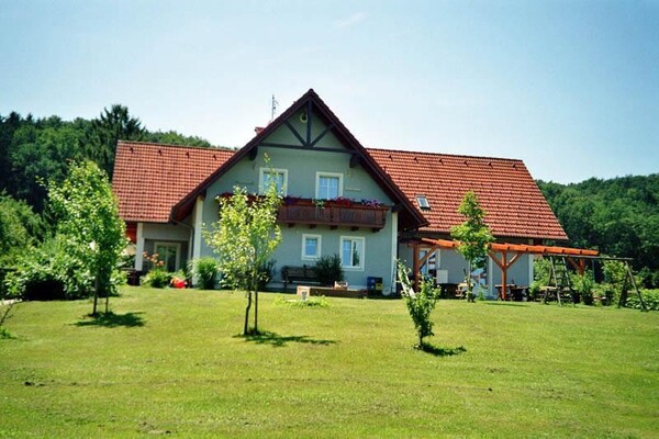 Haus mit Liegewiese