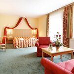 Photo of Ballonerlebnis, Twin room, bath, toilet, no smoker | © Ballonhotel Thaller
