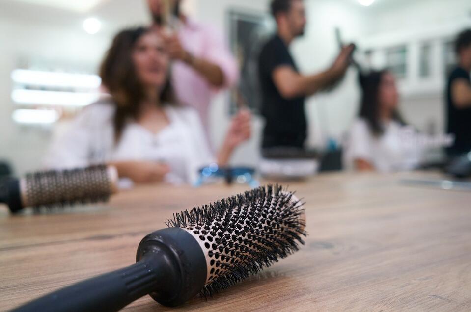 einfach+anders FRISEUR Schütter - Impression #1