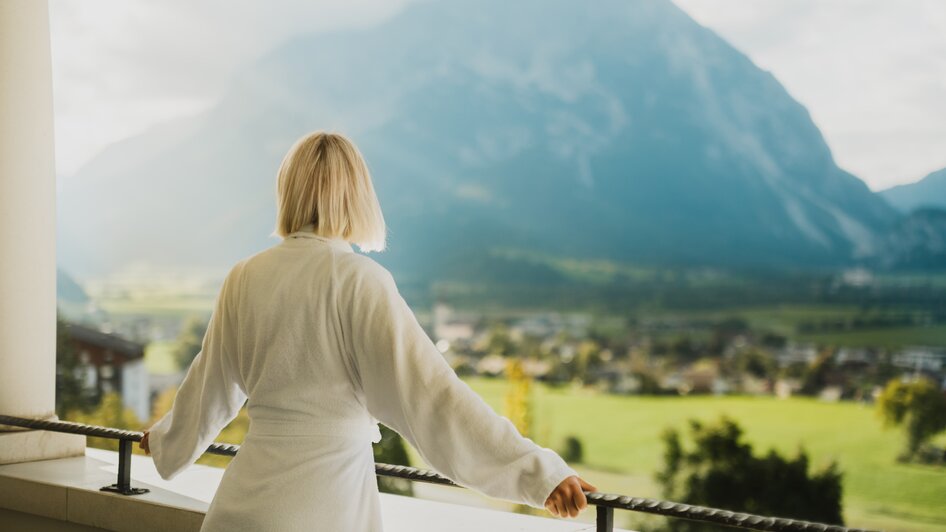 | © Richard Schabetsberger Photography | Richard Schabetsberger Grimmingblick im IMLAUER Schloss Hotel Pichlarn